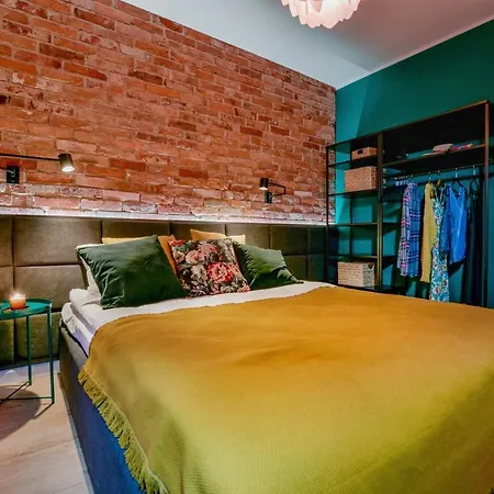 Naku Apartament * קולובז'ג